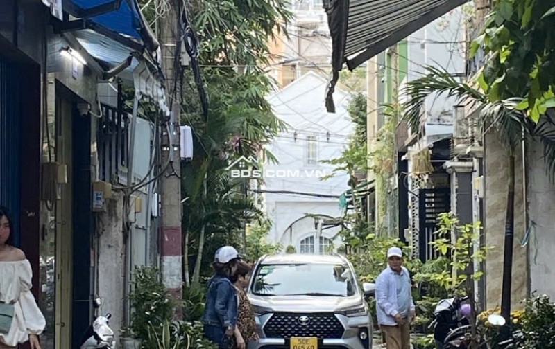 bán nhà phố quận Tân Bình - phuong 14 - đường Đồng Đen